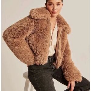 ABERCROMBIE & FITCH Drama Collar Faux Fur Teddy Coat Jacket in Tan Size XS